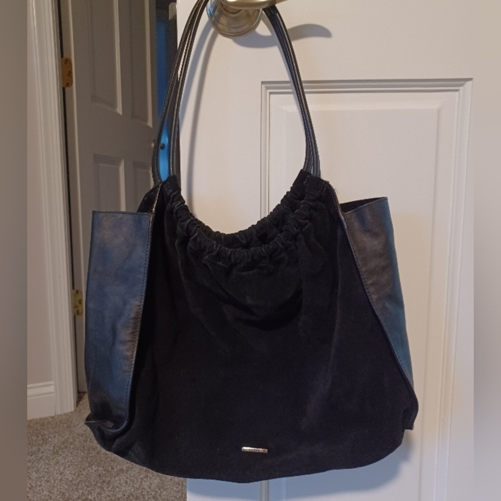 Gucci Ruched shoulder bag FINAL $ FIRM